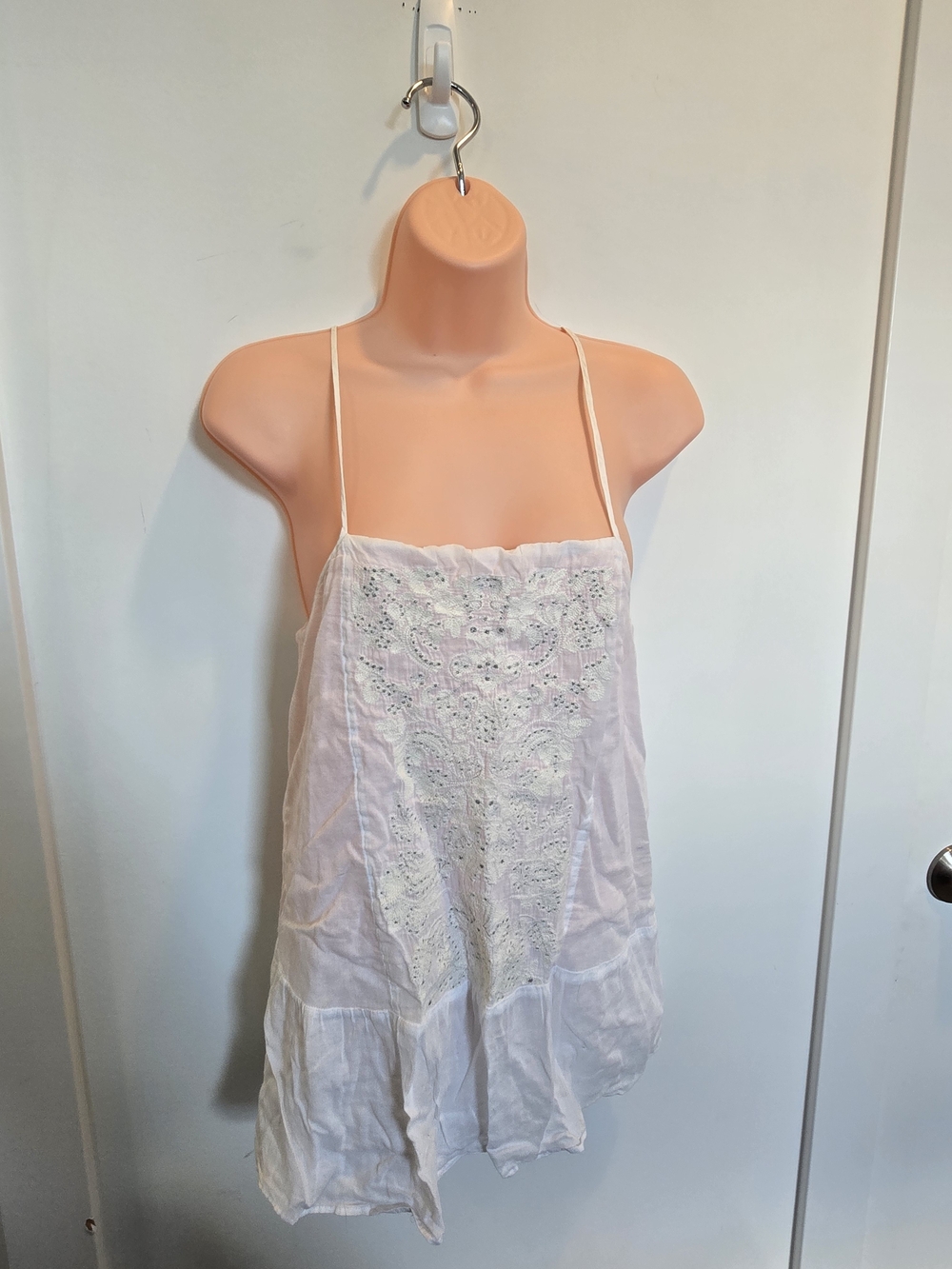Banana Republic White Embroidered Chemise Size Xs